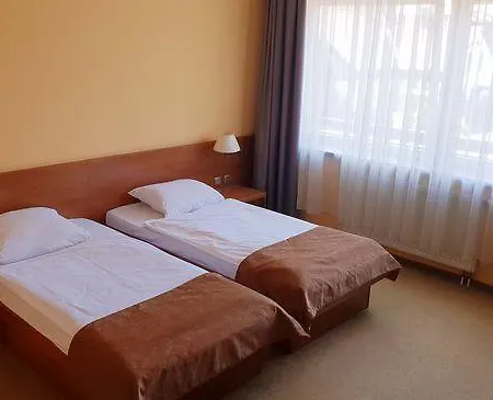 Stara Poczta Отель Тыхы