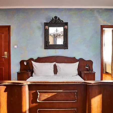 Stara Poczta 3* ティヒ