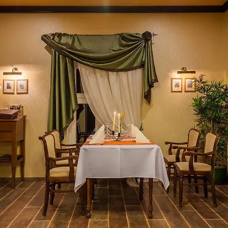 ホテル Stara Poczta ティヒ