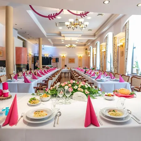 ホテル Stara Poczta 3*