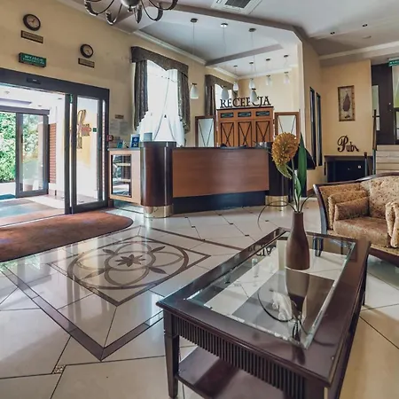 ホテル Stara Poczta ティヒ