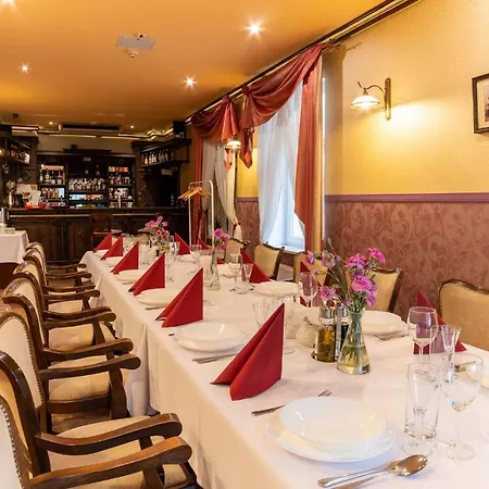 ホテル Stara Poczta ティヒ