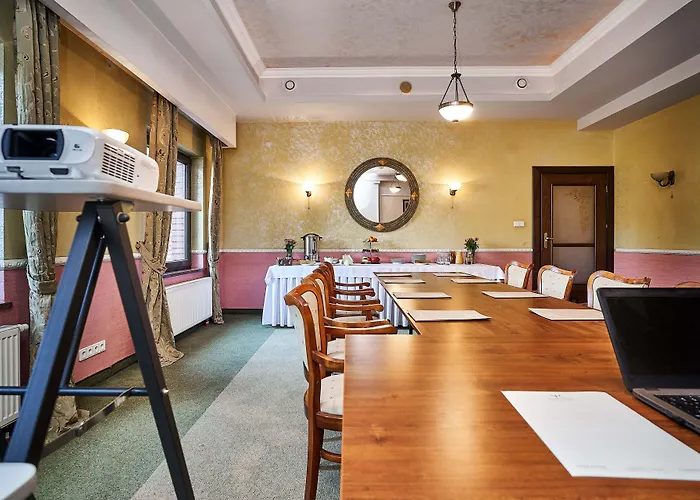 Hotel Stara Poczta 3*